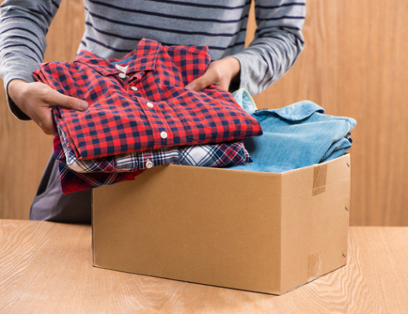 Donner ses vetements emmaus