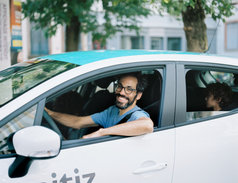 Posseder Sa Propre Voiture A Quoi Bon Zoom Sur Le Service D Autopartage Citiz