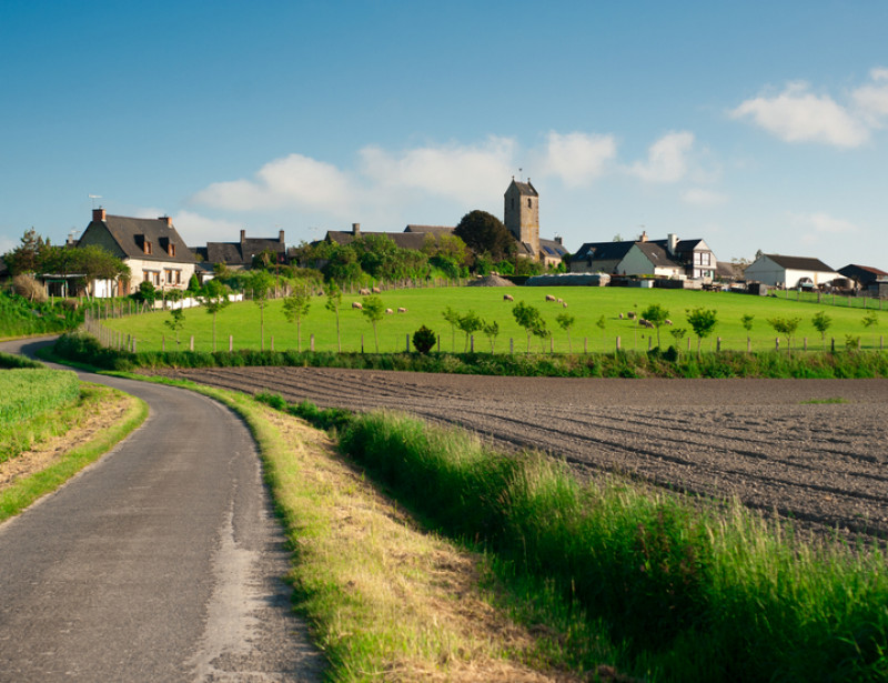 Vacances D Ete Un Tourisme Plus Vert Et Numerique Se Dessine