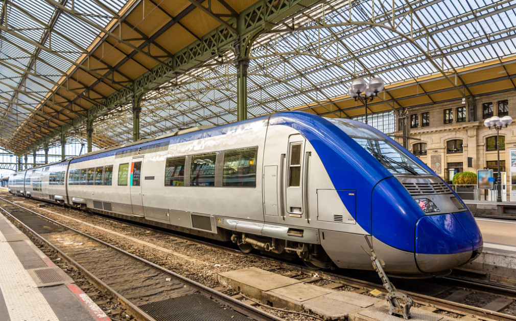 La SNCF annonce les TER hybrides sur les rails en 2021